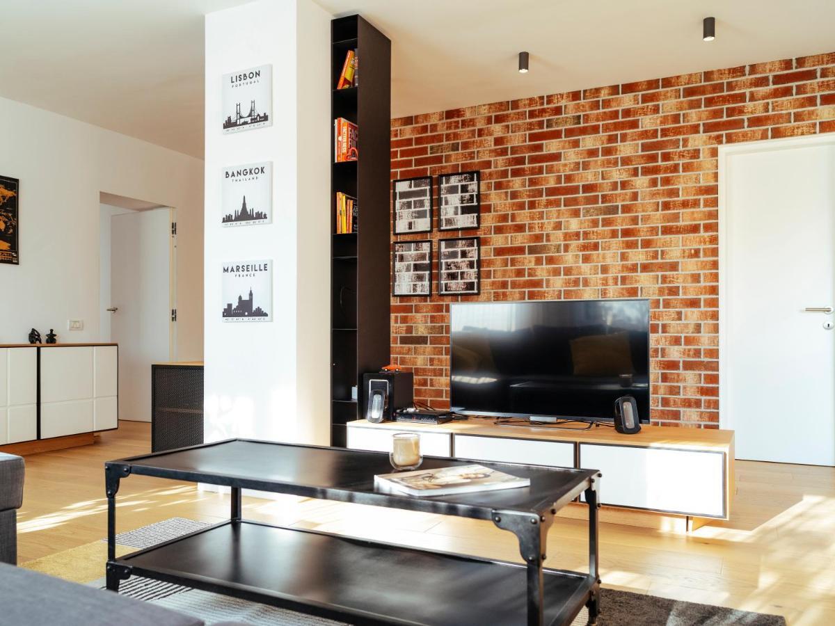Central Modern Design Apartment 부쿠레슈티 외부 사진